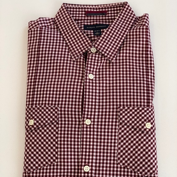 New Banana Republic Long Sleeve Button Up- Red - Picture 6 of 8